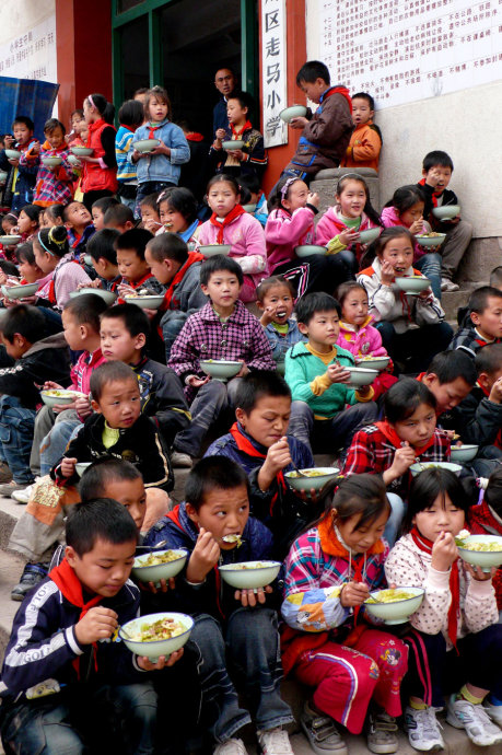 免费午餐：从微博探索到国家行动#让草根公益温暖中国#（作者周范才）