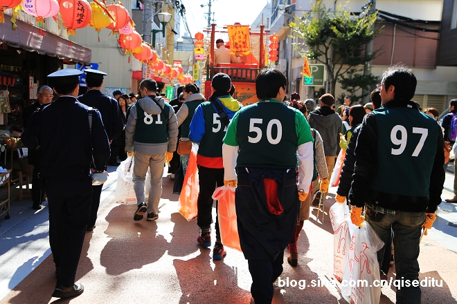 长崎灯会，红红火火闹元宵