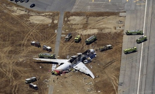 韩亚航空坠机事件的“目击”场