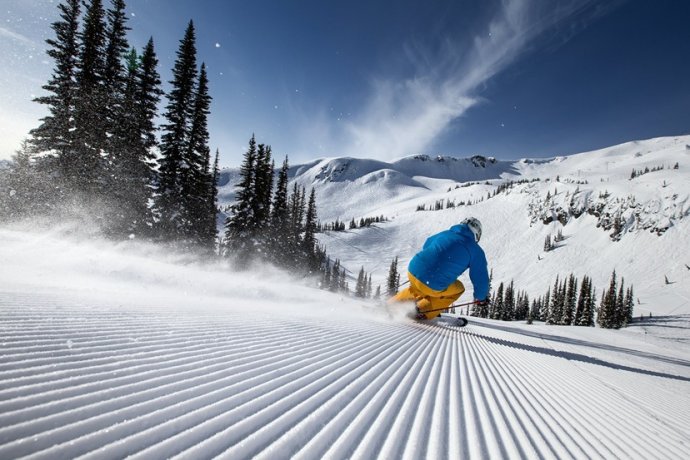 冬季到加拿大惠斯勒来滑雪