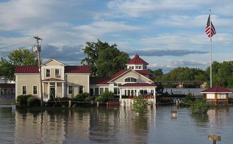美国沿海城市面临新一轮洪灾和气候变化风险