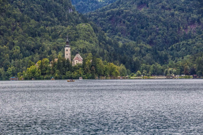 “阿尔卑斯山眼泪”之布莱德湖——斯洛文尼亚印象之一