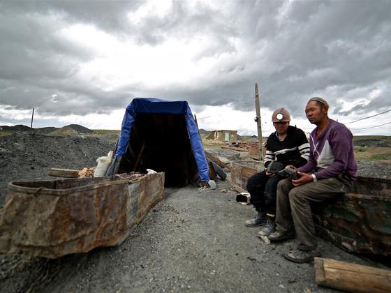 采矿正在“耗干”蒙古