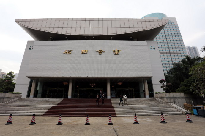 这样的讲座相信比许多艺术展更有效 这样的讲座相信比许多艺术展更有效