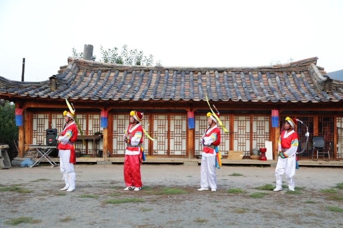 【寰行中国】翩翩起舞，朝鲜族百年部落