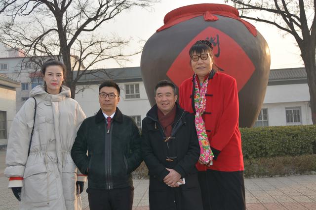 你和大师之间,只隔了一瓶刘伶醉的距离