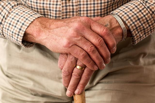 深度老龄化困局来袭，辽宁着急的背后是怎样的未富先老危机？