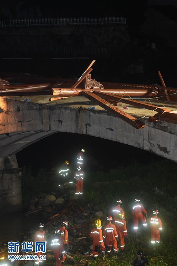 桐庐廊桥桥顶倒塌事件：涉嫌（工程）重大安全责任事故罪