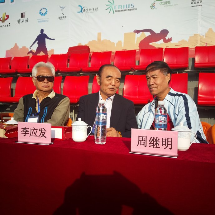 老球王老球星不谈足球却心系足球 老球王老球星不谈足球却心系足球