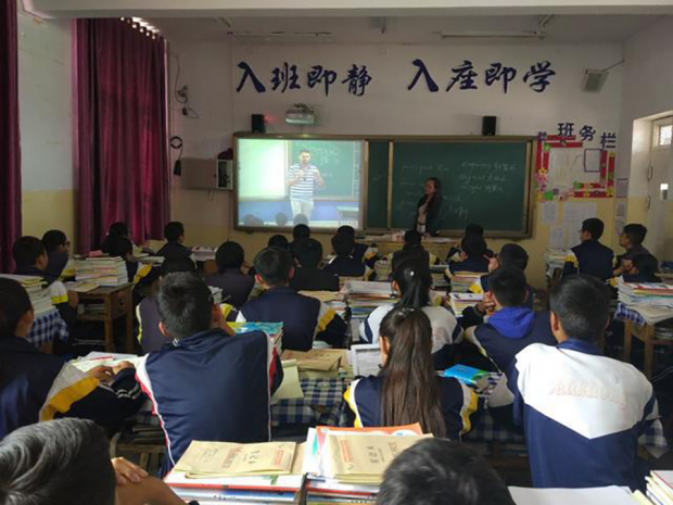 作为教师，我支持“这块屏幕”的尝试
