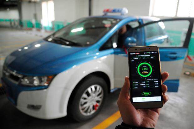 中国能实现所有乘用新车电动化吗？