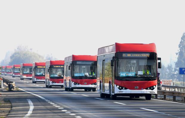 中国电动公交车开进拉美城市
