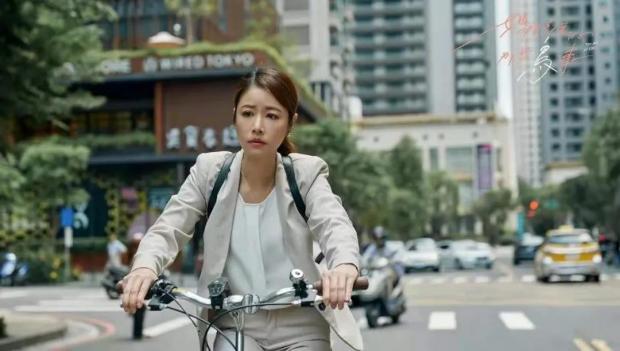 邢军：谁说“职场女性破不了天花板”？四招帮你解决它！