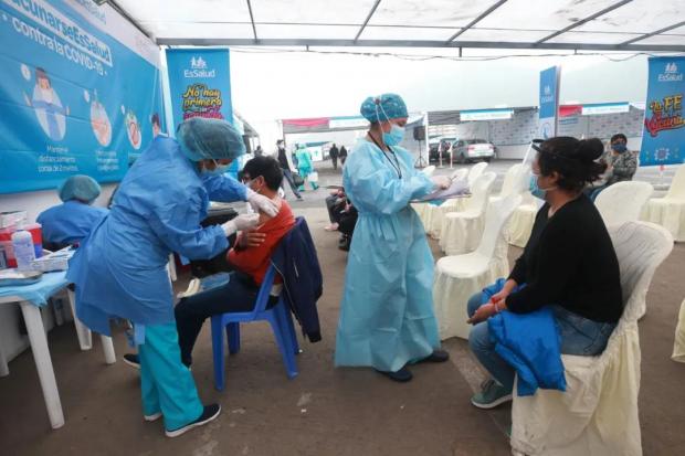 秘鲁第四次“疫苗马拉松” 本周末38岁以上人群可接种疫苗