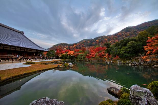 陵"的地宫)难波宫遗址:飞鸟时代四天王寺:飞鸟时代,当代重建葛井寺