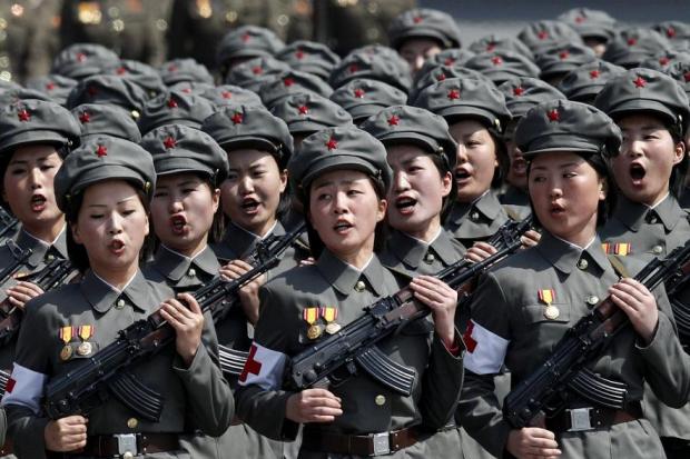 朝鲜人民军军服图片