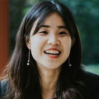 李忆薇